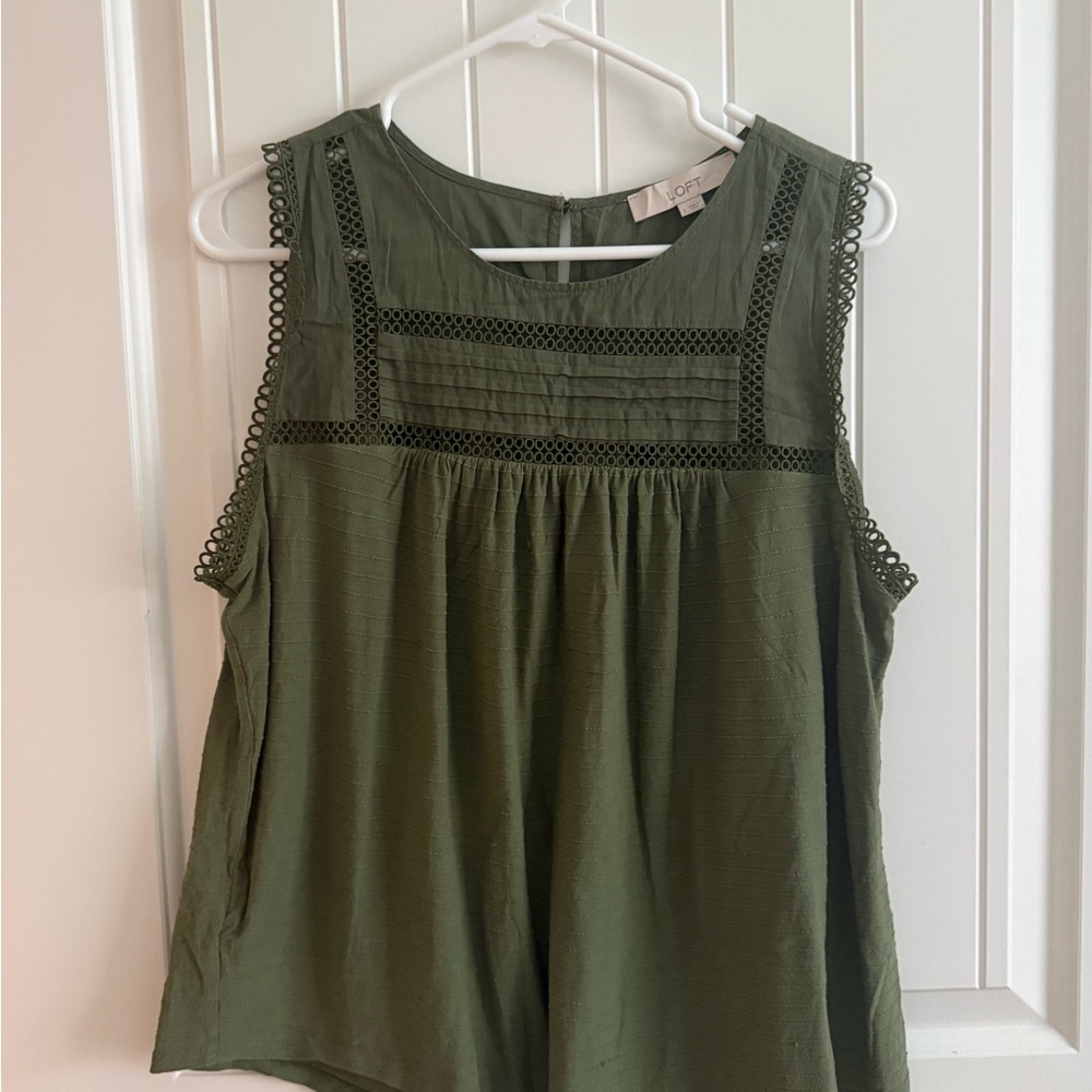 LOFT Dark Green Sleeveless Blouse